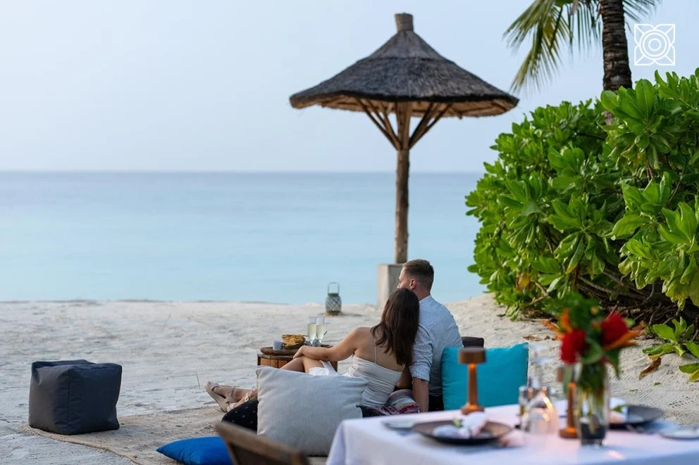 ZURI ROMANTIC DINNER ON THE BEACH